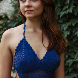 Top braletka robiona na szydełku - niebieska
