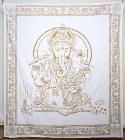 Indyjska duża narzuta ze złotym nadrukiem