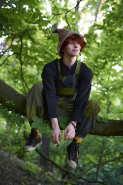 Spiczasty kapelusz z konopi