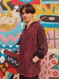 Koszula z motywem zodiakalnym