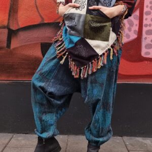 Polarowe trójkątne poncho - patchwork