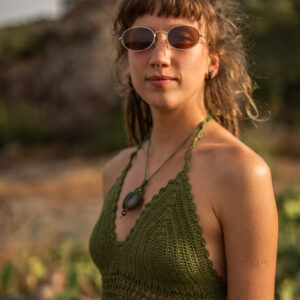 Top braletka robiona na szydełku - zielony