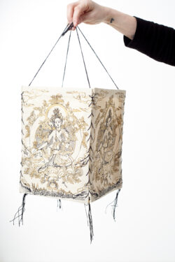 LAMPION z papieru czerpanego - bogini TARA