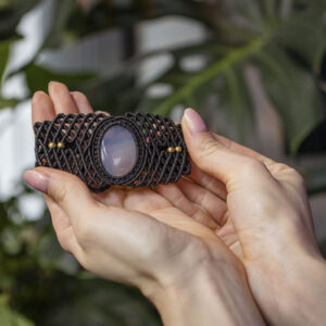 Bransoletka z mikromakramy - chalcedon