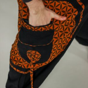 Szarawary alladynki - pomarańczowy kwiat życia