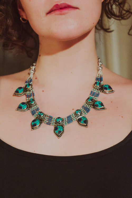 302 Kolia ze srebra tybetańskiego - niebieska