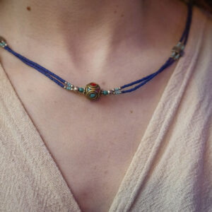 Delikatny naszyjnik ze srebra tybetańskiego