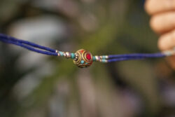 Delikatny naszyjnik ze srebra tybetańskiego