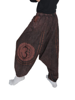 Szarawary z haftem OM - brązowe