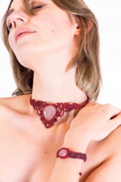 Kolia z makramy - kwarc różowy