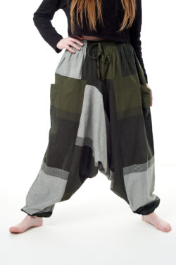 Geometryczne szarawary patchwork