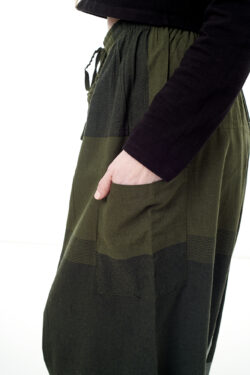 Geometryczne szarawary patchwork