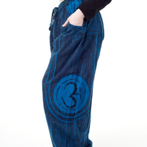 Baggy spodnie z haftem OM - niebieskie